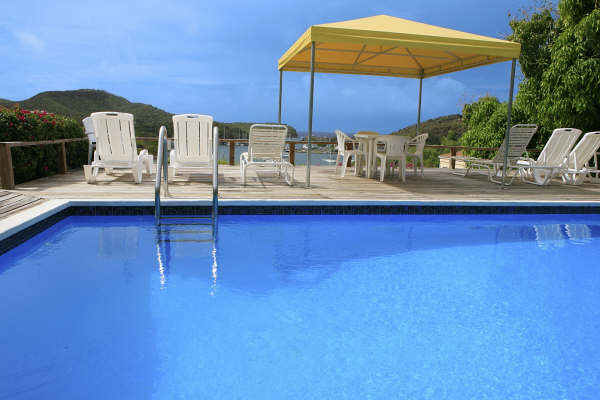 The Ocean Inn, Antigua Hotels: Pool area